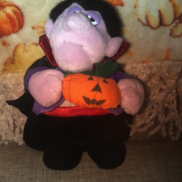 Halloween Plush Lot Witch, Universal Studios Bride of Frankenstein and Vampire - Picture 5 of 5